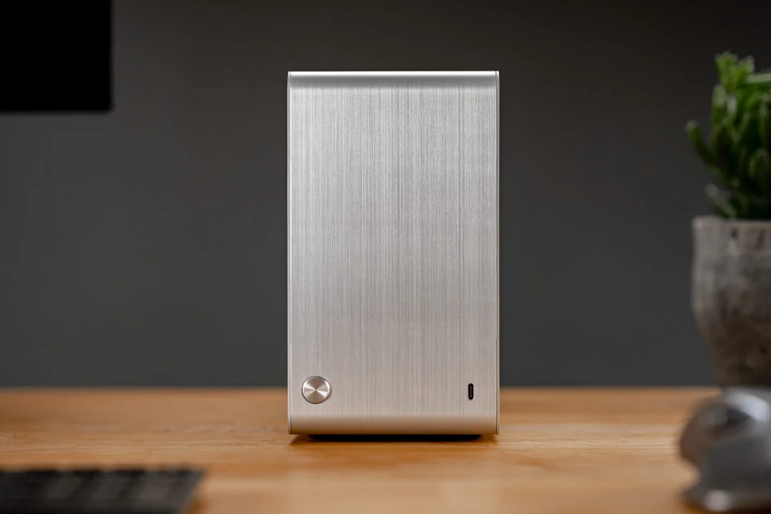 DAN A4 SFX Videoschnitt CAD Bildbearbeitung Gaming PC