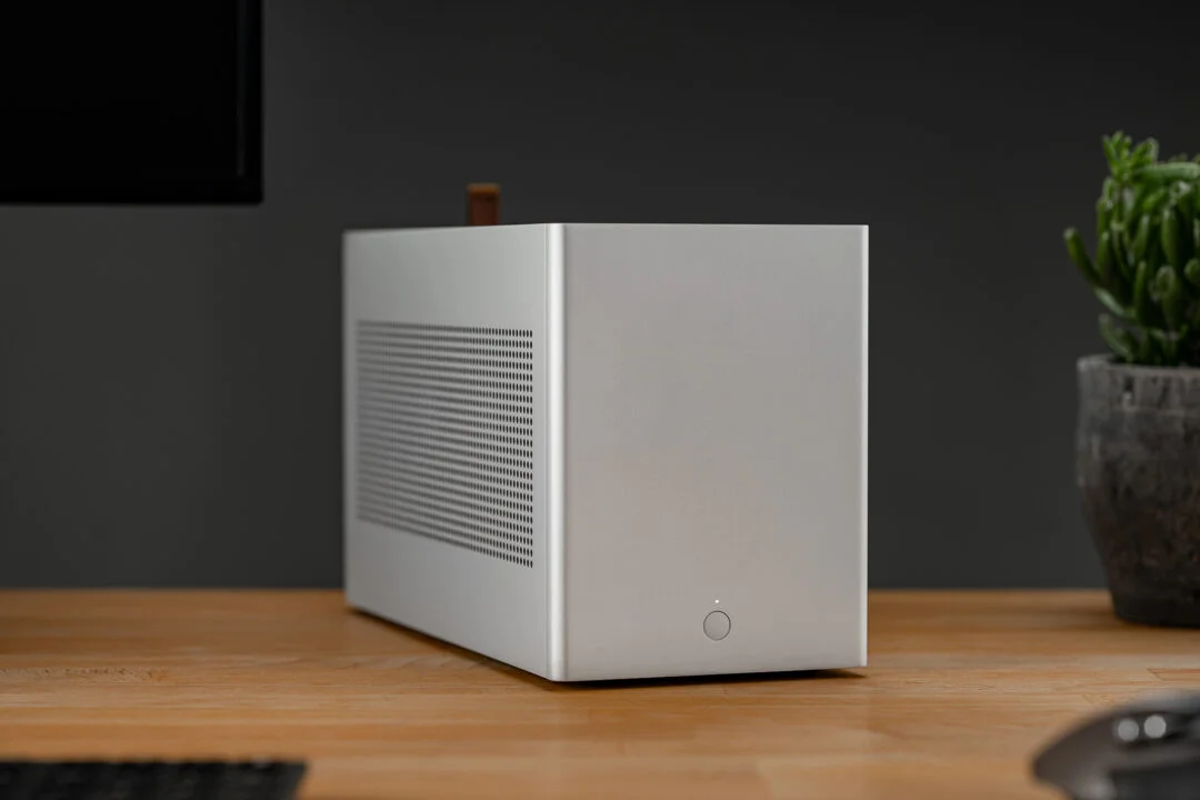 Ghost S1 Videoschnitt CAD Bildbearbeitung Gaming PC