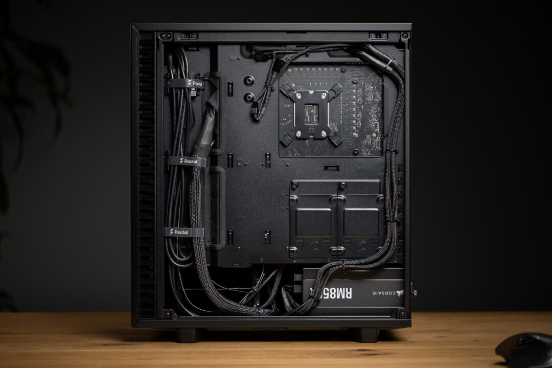 Fractal Design Define 7 Compact Workstation Foto Video-2543